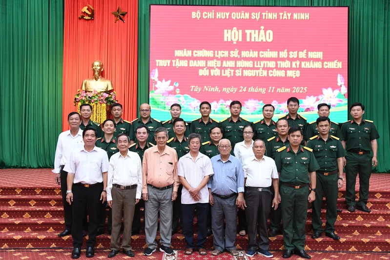 Hội thảo đề nghị truy tặng danh hiệu Anh hùng LLVT Nhân dân