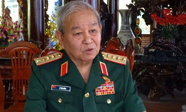 Đại tướng Lê Văn Dũng được phong tặng danh hiệu “Anh hùng Lực lượng vũ trang Nhân dân”