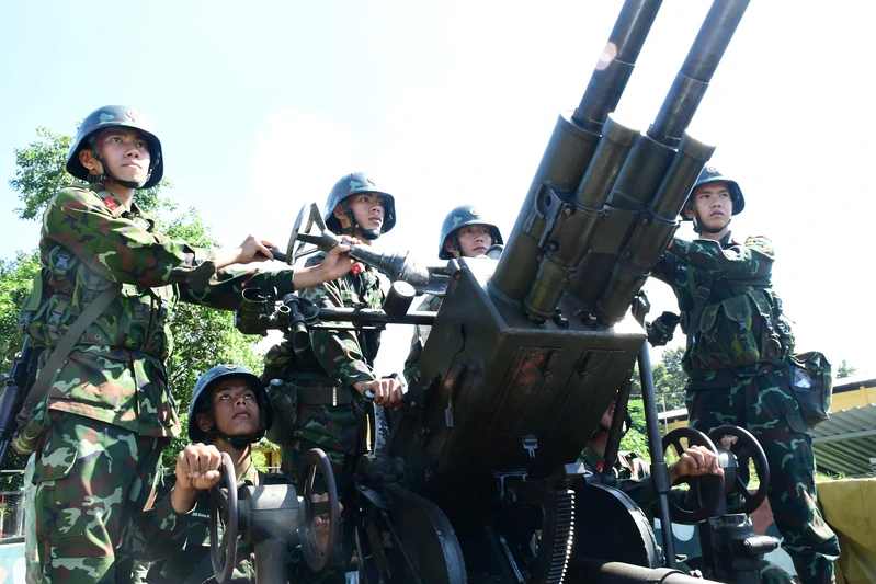 Xuân ấm trên trận địa pháo phòng không