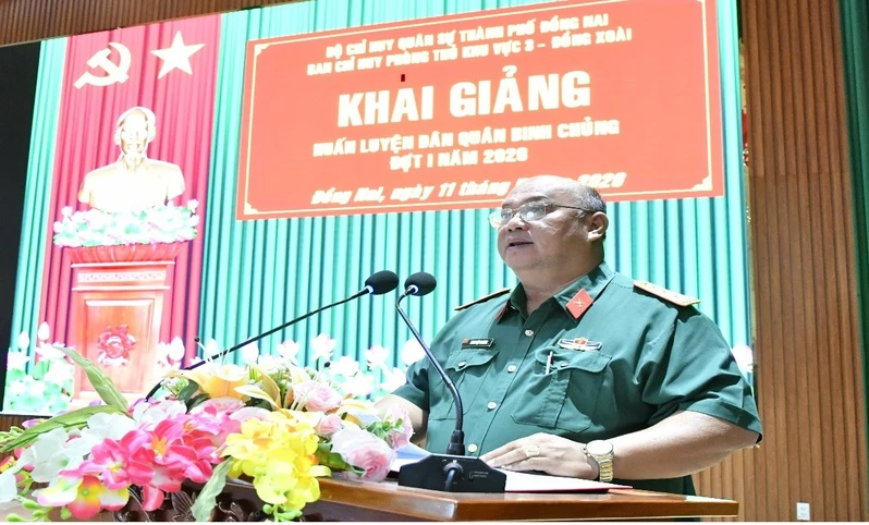 Ban Chỉ huy Phòng thủ khu vực 3 - Đồng Xoài khai giảng huấn luyện dân quân binh chủng