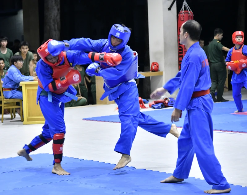 Sôi nổi giao lưu võ thuật Vovinam trong LLVT TPHCM