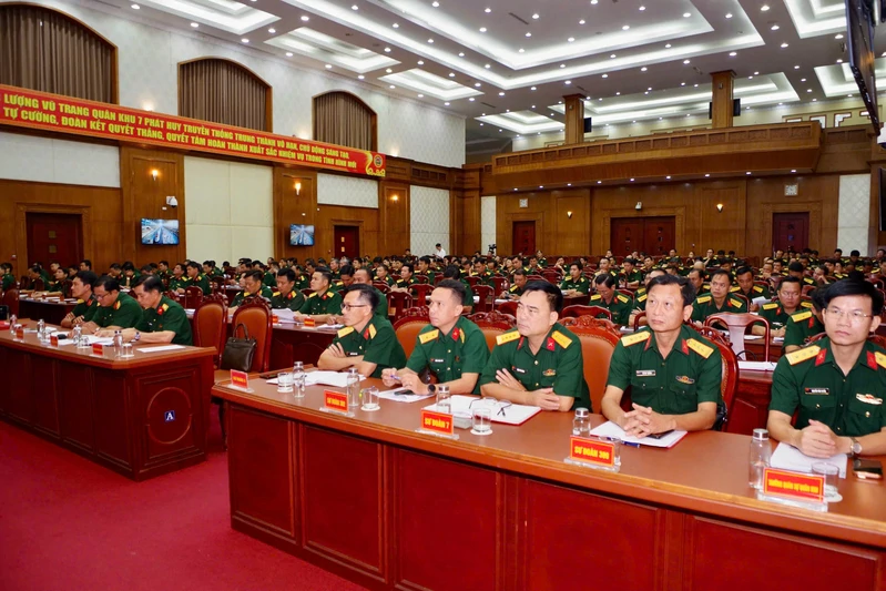 Cục Chính trị Quân khu tổ chức giao ban công tác tư tưởng tháng 5 năm 2026
