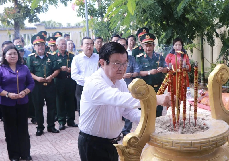Lễ tưởng niệm liệt sĩ Tiểu đoàn 263 hy sinh trong trận Cầu Ván