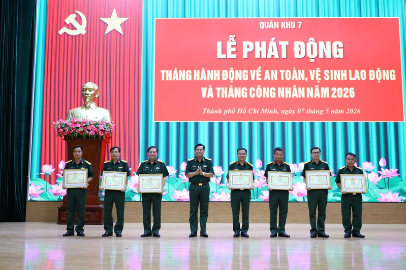 Quân khu 7 phát động Tháng hành động về an toàn, vệ sinh lao động và Tháng công nhân năm 2026