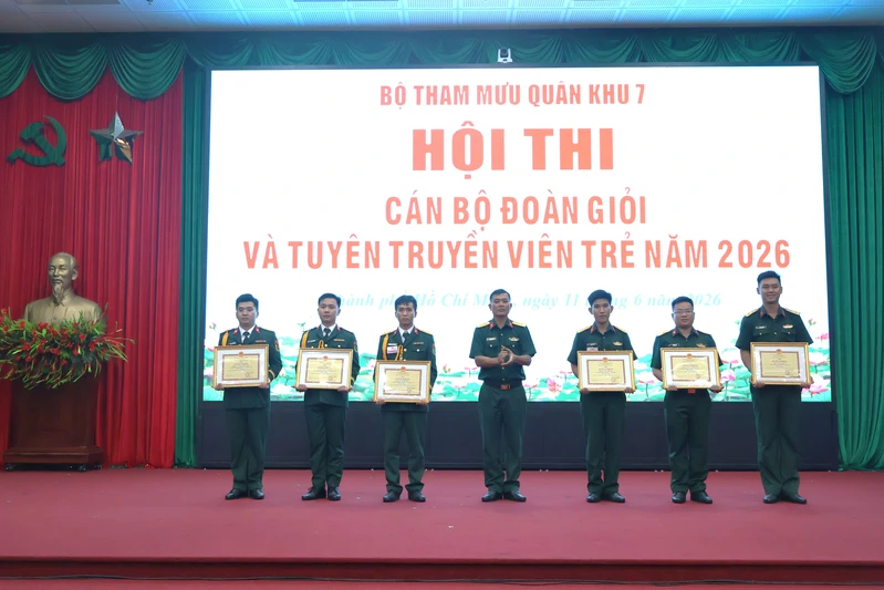 Bộ Tham mưu Quân khu bế mạc Hội thi cán bộ Đoàn giỏi và tuyên truyền viên trẻ năm 2026
