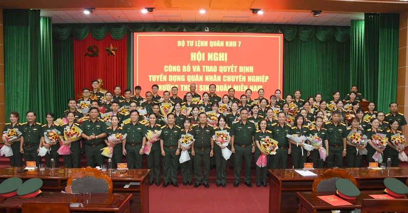 Tuyển dụng 63 quân nhân chuyên nghiệp Trường Thiếu sinh quân miền Nam