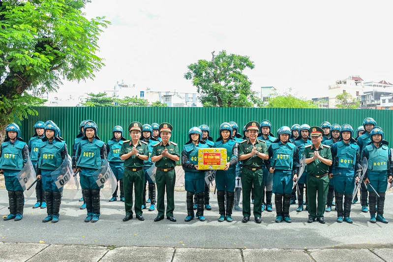 Tổng cục Chính trị Quân đội nhân dân Việt Nam kiểm tra hoạt động công tác Đảng, công tác chính trị tại Bộ Tư lệnh Thành phố Hồ Chí Minh
 