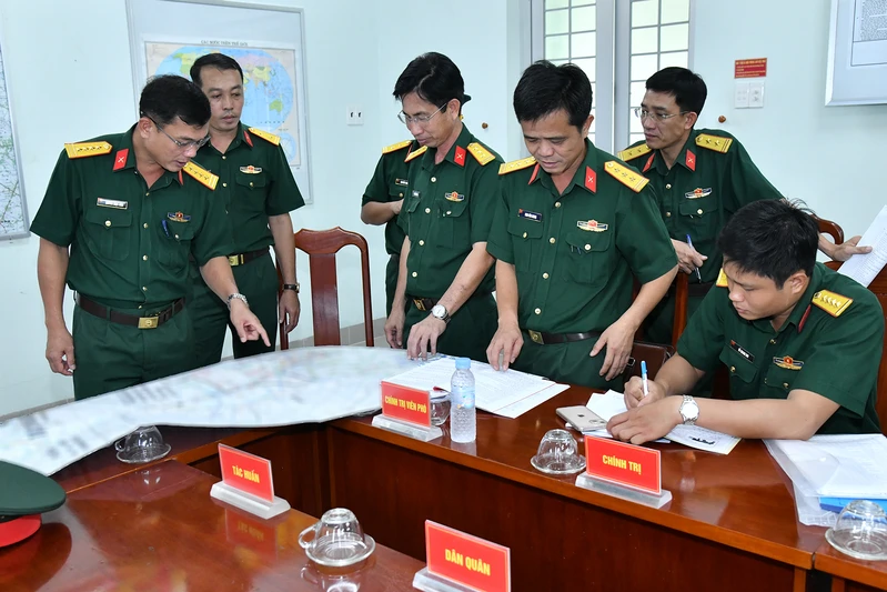 Quân khu 7 kiểm tra kết quả thực hiện nhiệm vụ quân sự, quốc phòng Bộ CHQS tỉnh Tây Ninh