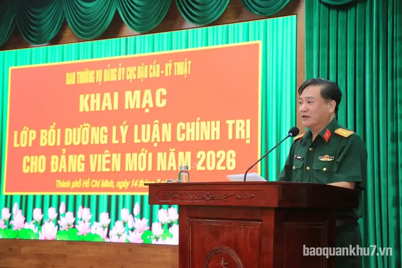Khai mạc lớp bồi dưỡng lý luận chính trị cho đảng viên mới năm 2026