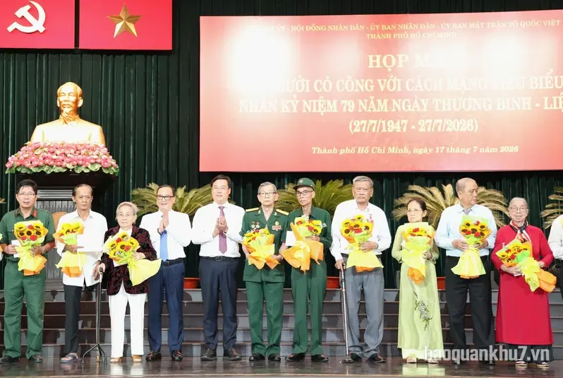 TPHCM tổ chức họp mặt người có công với cách mạng 