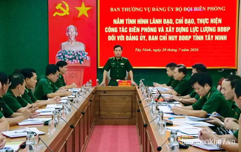Đảng ủy Bộ đội Biên phòng nắm tình hình công tác biên phòng và xây dựng lực lượng tại tỉnh Tây Ninh