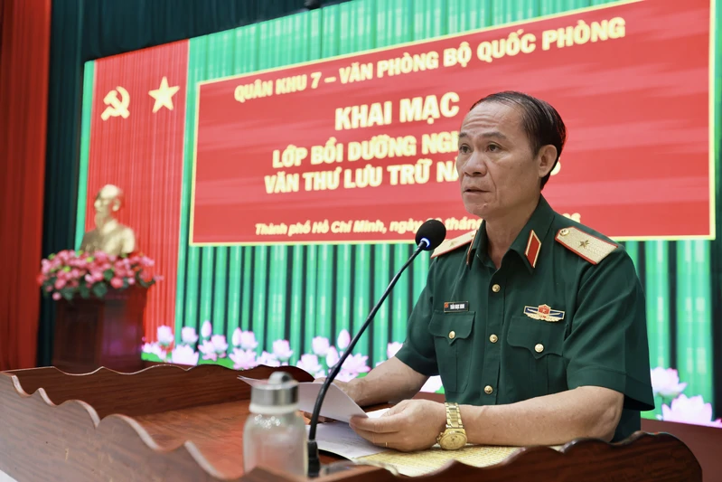 Quân khu 7 phối hợp với Văn phòng Bộ Quốc phòng tổ chức bồi dưỡng nghiệp vụ văn thư lưu trữ năm 2026