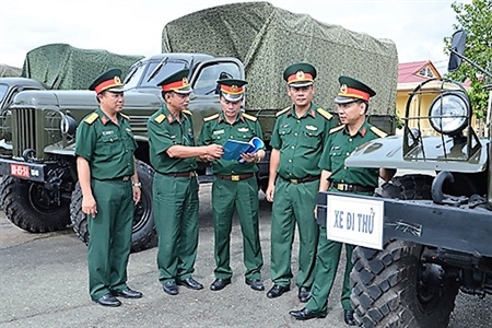 Hội đồng nghiệm thu Bộ quốc phòng nghiệm thu 28 xe quân sự tại Sư đoàn 309, Quân đoàn 4