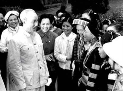 Lời Bác Hồ dạy ngày này năm xưa: Đã gọi là đoàn kết thì phải giúp đỡ nhau như anh em trong nhà
