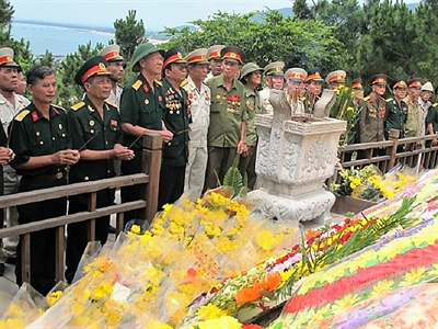 Đại tướng Võ Nguyên Giáp sống mãi trong lòng nhân dân