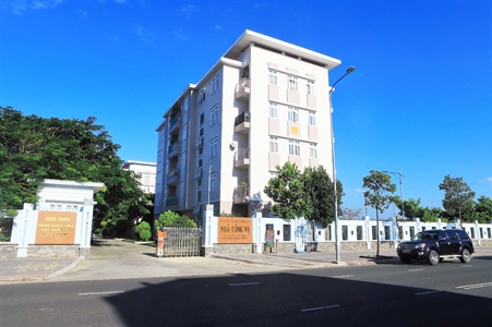 Niềm vui bên nhà công vụ