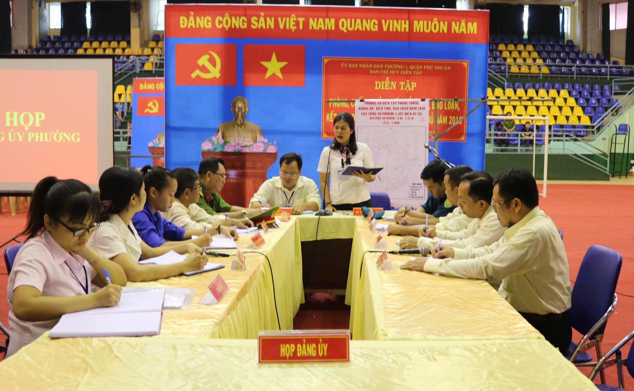UBND Quận Phú Nhuận tổ chức diễn tập phòng, chống khủng bố, biểu tình, bạo loạn