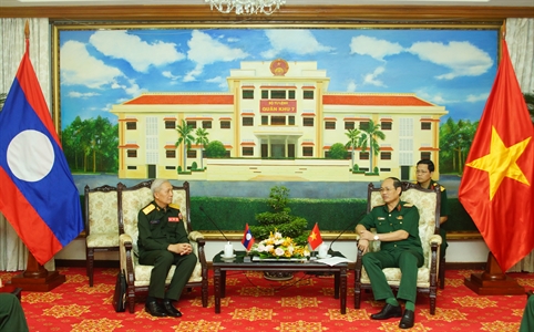 Cục Khoa học – Lịch sử quân sự, Bộ Quốc phòng Lào thăm Quân khu 7