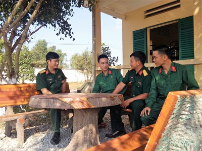 Tâm tình với chiến sĩ mới