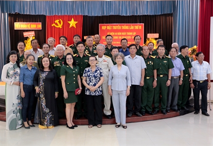 Tiểu đoàn Vệ binh 180 họp mặt kỷ niệm ngày truyền thống