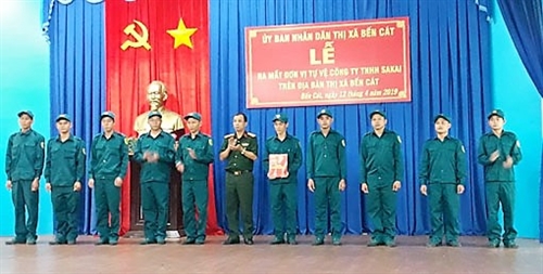 Thị xã Bến Cát thành lập 9 đội tự vệ trong doanh nghiệp có yếu tố nước ngoài