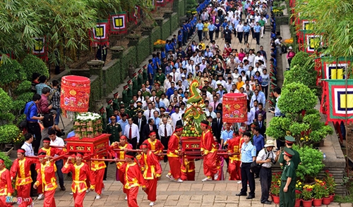 Thành phố Hồ Chí Minh: Những bài học kinh nghiệm trong việc thực hiện Nghị quyết 33-NQ/TW