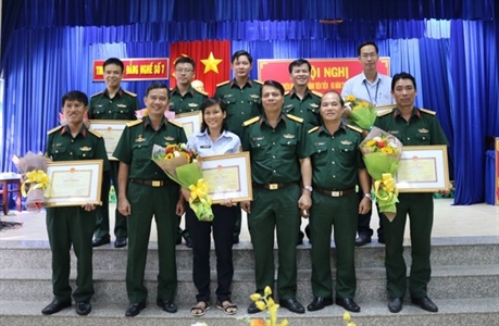 Trường Cao đẳng nghề số 7: Sơ kết cuộc vận động “Phát huy truyền thống, cống hiến tài năng, xứng danh bộ đội Cụ Hồ”
