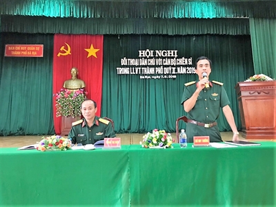 Ban CHQS thành phố Bà Rịa  (tỉnh BR-VT) đối thoại dân chủ với cán bộ, chiến sĩ