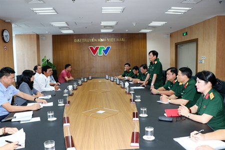 Trung tướng Trần Hoài Trung thăm và làm việc với Đài Truyền hình Việt Nam