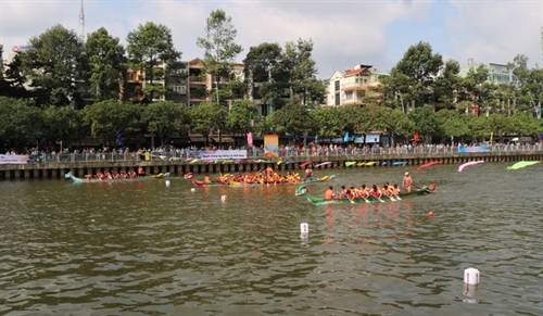 TP.HCM: Giải đua thuyền truyền thống mở rộng 2019