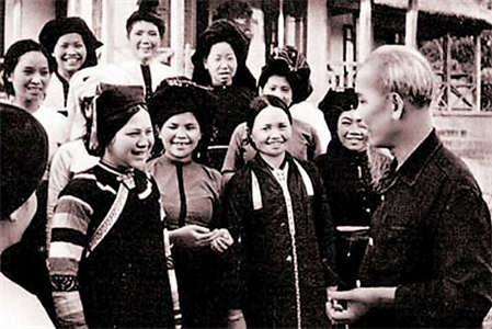 Chủ tịch Hồ Chí Minh và quan điểm bình đẳng giới