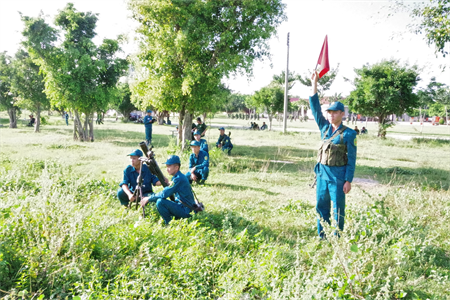 Bộ CHQS tỉnh Tây Ninh hội thi Trung đội trưởng Pháo binh dân quân