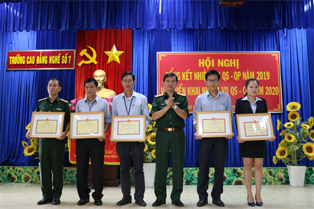 Trường Cao đẳng nghề số 7 tổng kết nhiệm vụ quân sự - quốc phòng năm 2019