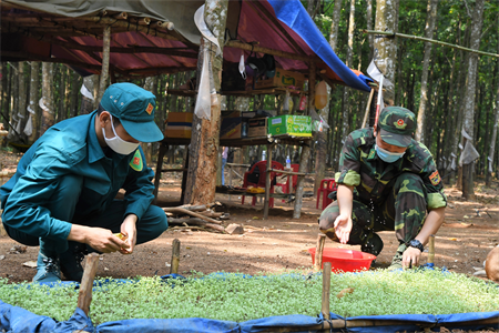 Bộ đội Biên phòng Bình Phước sáng tạo vượt khó chống dịch