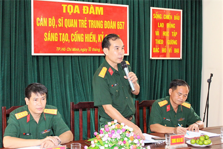 Tọa đàm “Cán bộ, sĩ quan trẻ Trung đoàn 657 sáng tạo, cống hiến, kỷ cương”