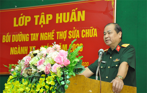 Cục Kỹ thuật Quân khu 7 tập huấn bồi dưỡng tay nghề thợ sửa chữa ngành Xe-máy