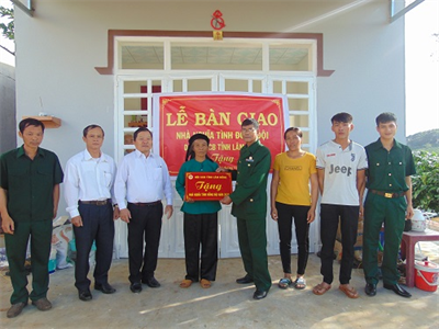 Hội Cựu chiến binh huyện Bảo Lâm bàn giao nhà “Nghĩa tình đồng đội”