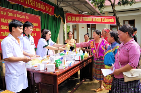 Bệnh viện Quân dân y 16: Chăm sóc tốt sức khỏe bộ đội và Nhân dân vùng dự án