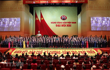 Thực hiện thắng lợi Nghị quyết Đại hội XIII của Đảng, vì đất nước Việt Nam phồn vinh, hạnh phúc