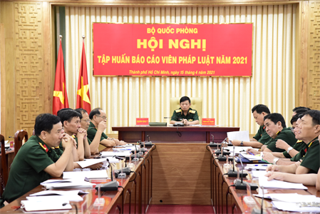 Bộ Quốc phòng tổ chức hội nghị tập huấn báo cáo viên pháp luật