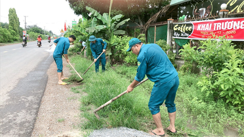 Ban CHQS huyện Phú Giáo, tỉnh Bình Dương làm công tác dân vận
