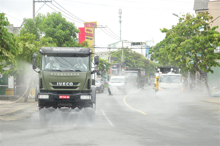 Trên "mặt trận" phòng, chống Covid-19:
Nhận thức và giải pháp của thời điểm quyết định