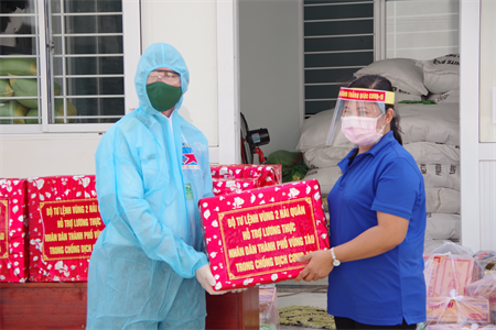 “Chuyến xe nghĩa tình” của Chi đội Kiểm ngư số 2