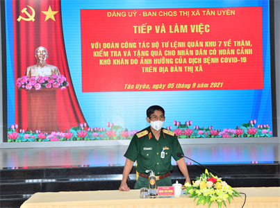 Thiếu tướng Đặng Văn Hùng thăm, kiểm tra công tác phòng, chống dịch Covid - 19 trên địa bàn tỉnh Bình Dương