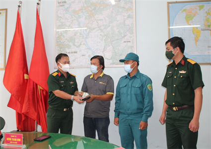 Hình ảnh đẹp về chiến sĩ dân quân