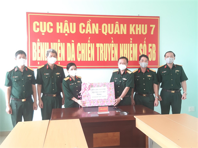 Thuốc, dinh dưỡng, tinh thần: Ba mũi giáp công giúp bệnh nhân nhanh khỏi bệnh