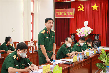 Tư lệnh Quân khu 7 làm việc với Thường trực Tỉnh ủy Tây Ninh