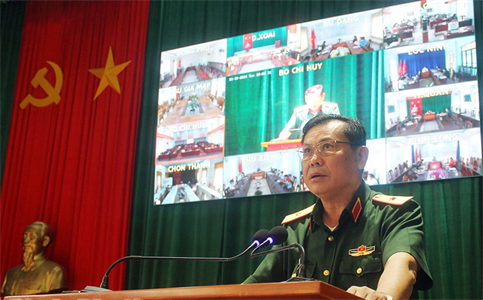 Đến năm 2025, có 90% trở lên cán bộ Ban CHQS cấp xã trình độ cao đẳng, đại học