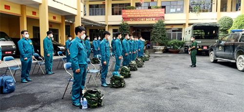 LLVT huyện Hóc Môn lên đường thực hiện nhiệm vụ tại Bệnh viện dã chiến thu dung số 12