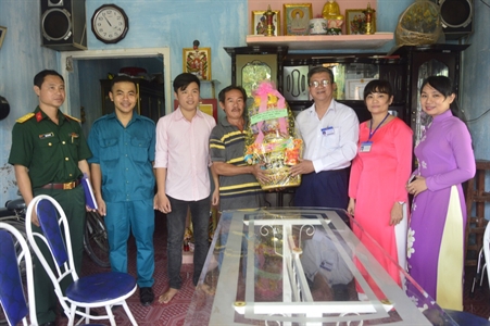 Tiếp bước truyền thống anh hùng